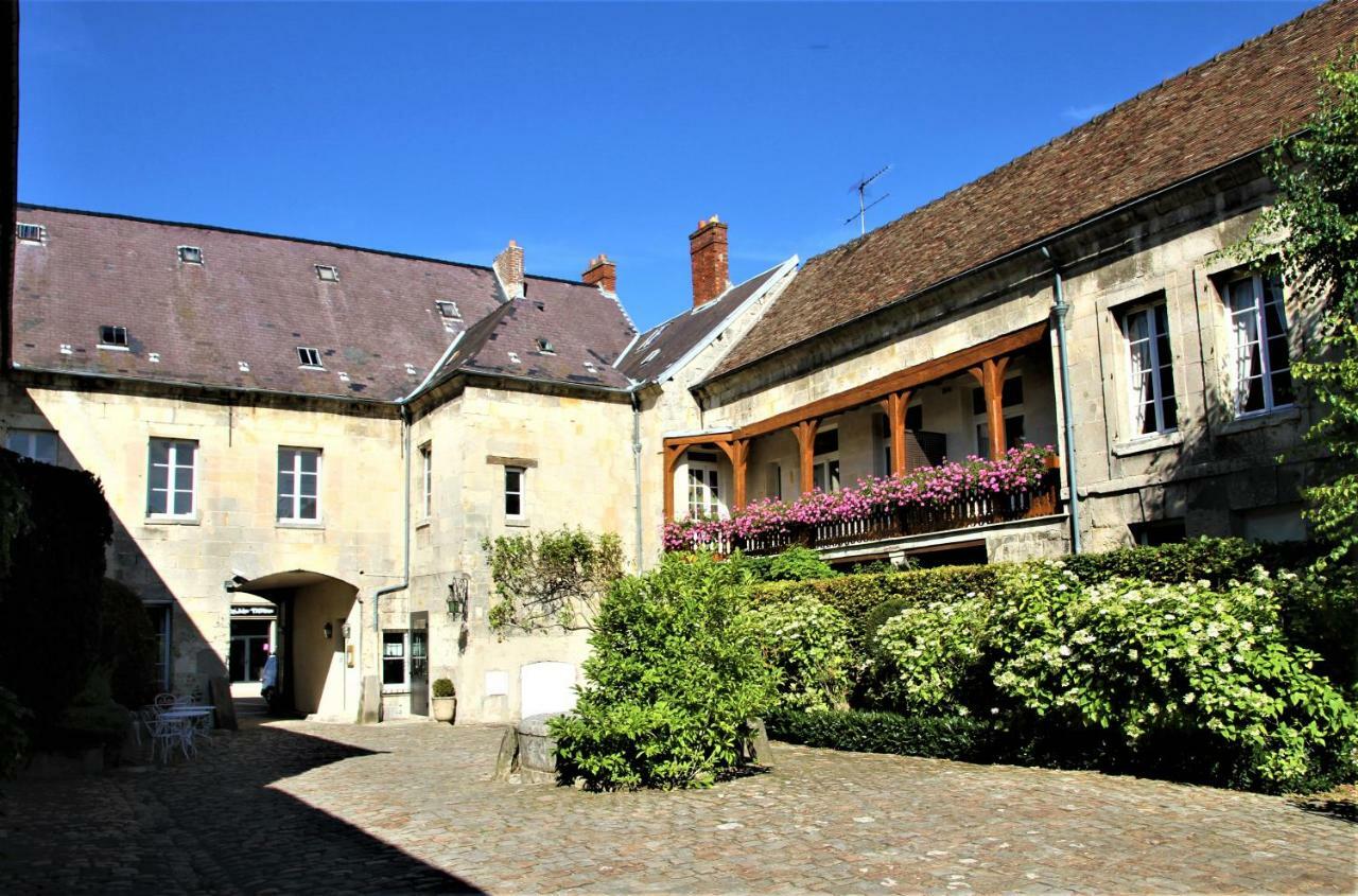 Hotel Le Regent Villers-Cotterêts Eksteriør bilde